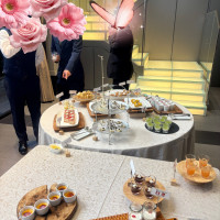 披露宴のデザートのビュッフェです。