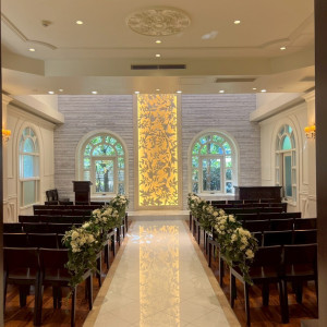 外の光が入るチャペル|783026さんのロザンジュイア広尾迎賓館(LOSANGEIA)の写真(2599093)