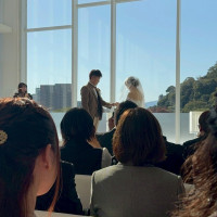 朝10時過ぎ
挙式の指輪交換シーン