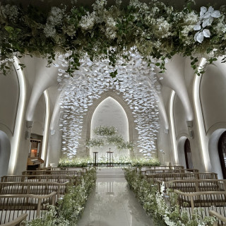 花びらを模した装飾が素敵。