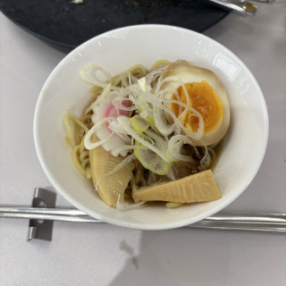 ラーメンのクオリティ高い!美味しかった!
