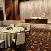 披露宴会場2(1番大きな会場) ステージ