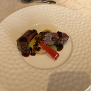 メインの肉料理|783450さんのザ・ピーク プレミアムテラスの写真(2601018)