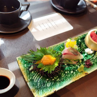 披露宴で提供される料理の一例