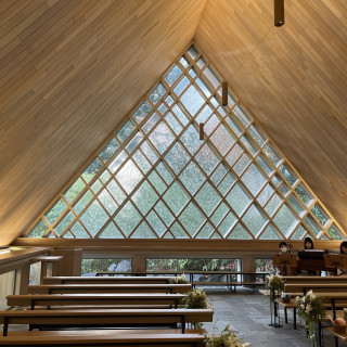 温かみのあるチャペルでした