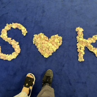 スタッフがイニシャルで作ってくれた