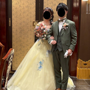 お色直し後の衣装|783743さんの百花籠(ひゃっかろう)- Neo Japanesque Wedding -の写真(2602143)