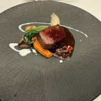 料理のメインディッシュ