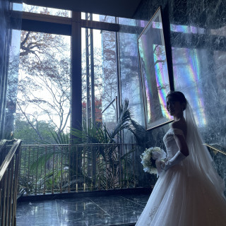 ロビーの階段での写真