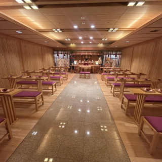 館内神殿では写真撮影のみでもできるとのことです。