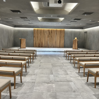 和装も合いそうな挙式会場。