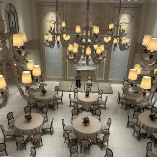 ラプンツェルのような登場ができる