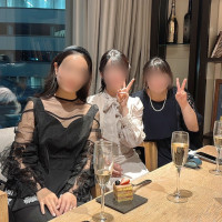 親族の控室兼2次会の会場。軽食やアルコール飲み放題でした。