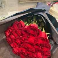 サプライズでいただいたバラです。