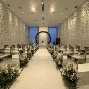 昼間は自然光で輝くチャペル|783971さんのAILE d'ANGE NAGOYA（エル・ダンジュ ナゴヤ）の写真(2603352)