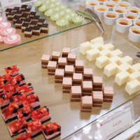 デザートビュッフェ