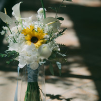 ブーケも大好きな向日葵をミッキーにしてもらいました。