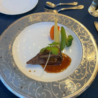 静岡県産あしたか牛フェレ肉のロティとフォアグラムース