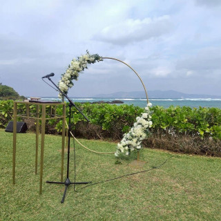 ガーデンアーチ