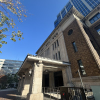 エントランス側の外観