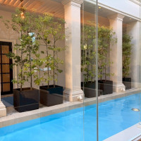 チャペルは周りがガラスで綺麗でした