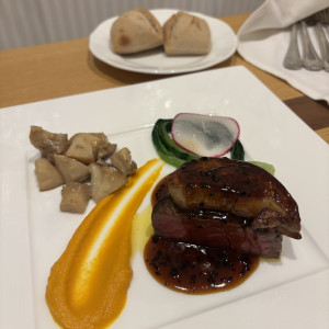 牛フィレ肉とフォアグラのソテー トリュフソース~ロッシーニ風|784288さんのアーカンジェル迎賓館(宇都宮)/テイクアンドギヴ・ニーズウェディングの写真(2616010)
