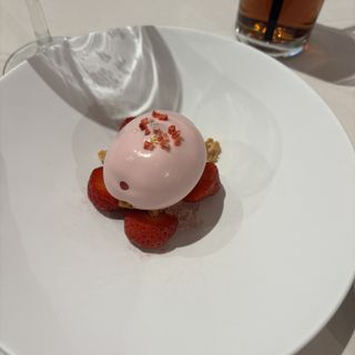 WITH THE STYLE FUKUOKA(ウィズ ザ スタイル フクオカ)のクチコミ 料理・ケーキの写真(1枚目)