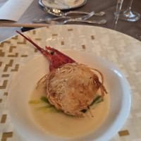 コースの魚料理