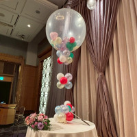 演出のバルーンスパークで新郎新婦用です。