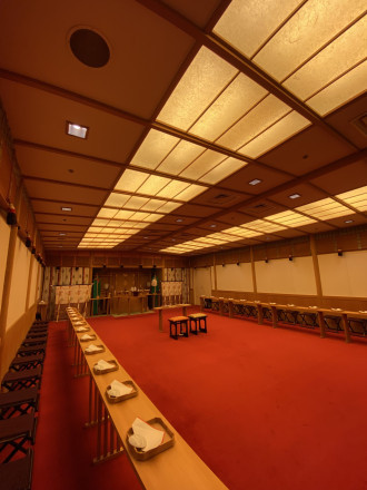 ロイヤルパークホテル