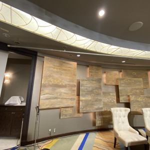 瑠璃の会場
メインの壁が和装と似合う|784595さんのロイヤルパークホテルの写真(2605820)