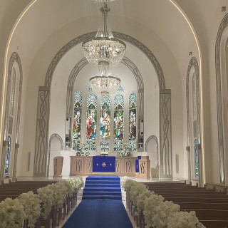 バージンロードは他会場より長いそうです。