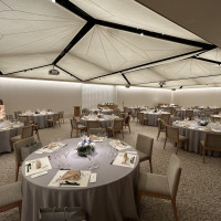 天井は和紙で作られている。