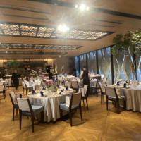 見学時は当日行われる披露宴会場を見せてくださいました