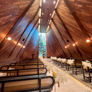 バージンロードは長すぎず短すぎずちょうど良いと思いました|784746さんのアーヴェリール迎賓館（大宮）/テイクアンドギヴ・ニーズウェディングの写真(2606688)