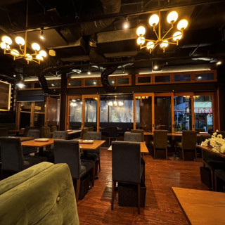 落ち着いた雰囲気の会場でした。