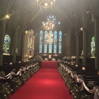 入り口入ってすぐのチャペル景色