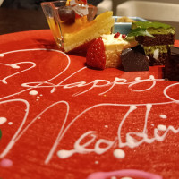 お祝いのデザートプレート