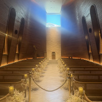 装花は造花・統一です