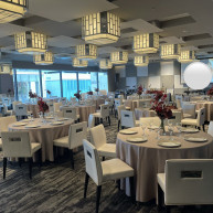 装飾を増やさなくても華やかな印象でした