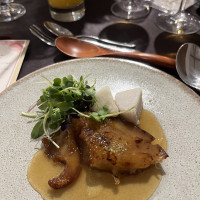 フカヒレのステーキ。食べ応えのある一品でした