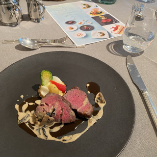 メインのお肉料理が美味しかったです