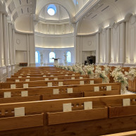 チャペル後方から