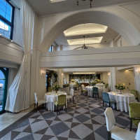 披露宴会場3 中庭への入り口