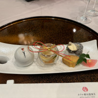 前菜はどれもおいしかったです