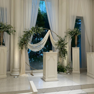 この日は雨でしたが、気にならないぐらい中は明るく、静かです。