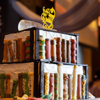 本棚にある本をイメージして作っていただきました。