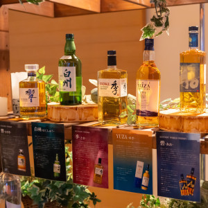 お酒好きが集まるウイスキーコーナーです。|785110さんのTHE JAPONAIS LISERJU（ザ ジャポナイズリサージュ）の写真(2608988)