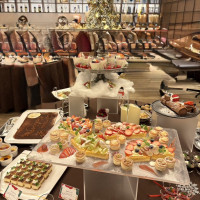 デザートビュッフェ