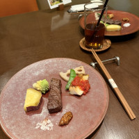 メイン料理は鯛と神戸牛で、兵庫県を味わえます！